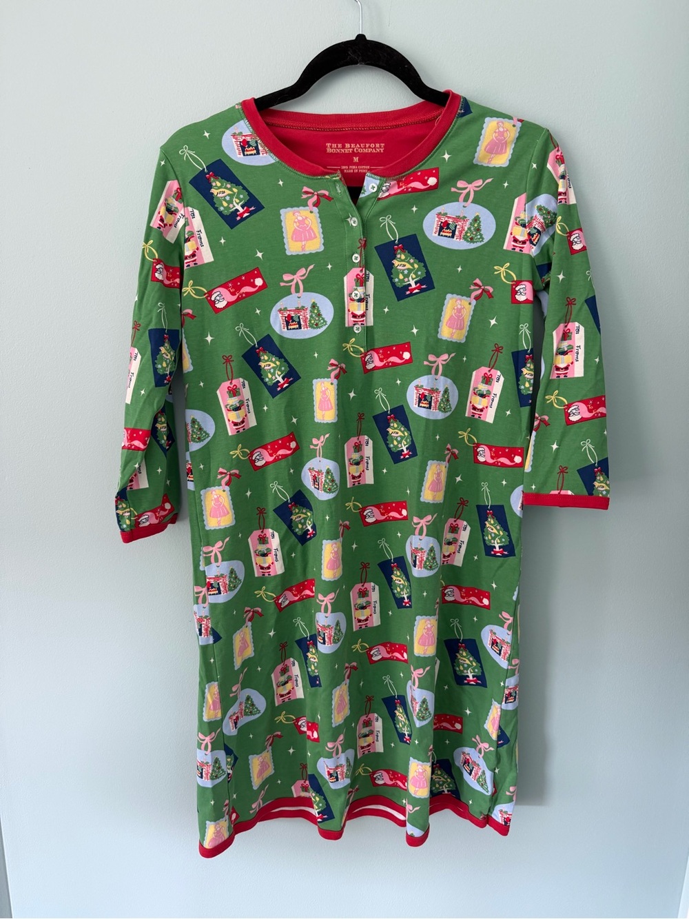 The Beaufort Bonnet Company Green Holiday Gift-Tag Print Adult Nightgown NWOT